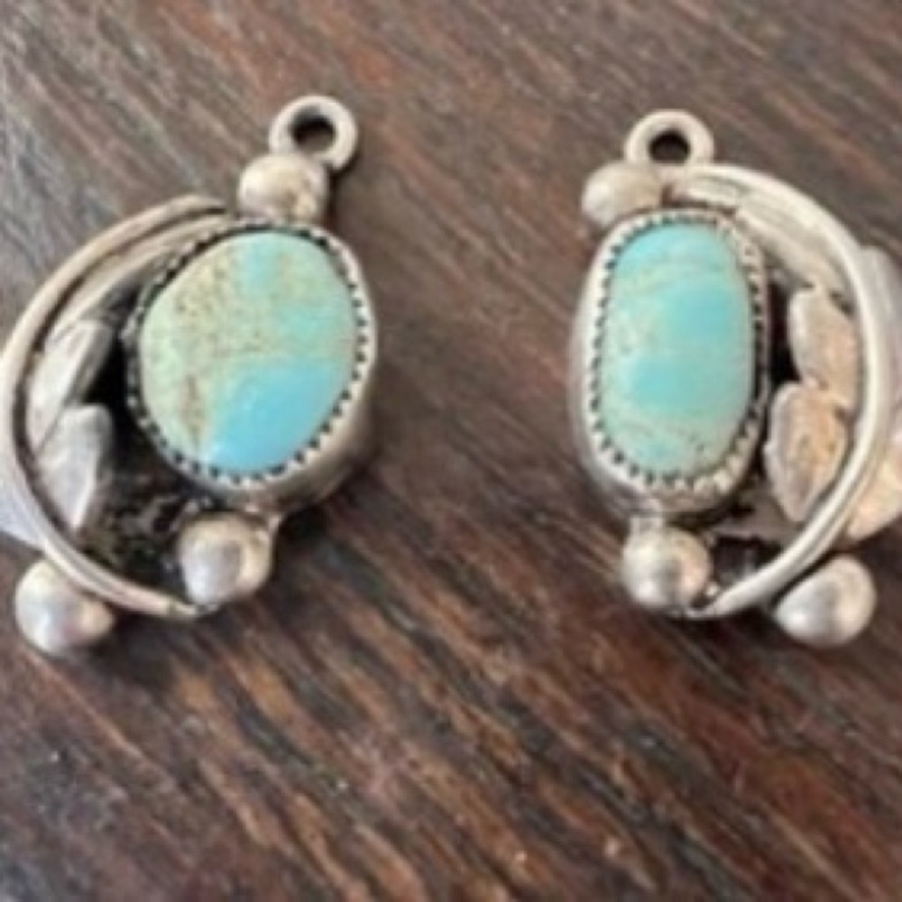 Native old pawn feather turquoise earrings - Picture 6 of 6